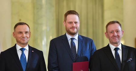 Polski rząd powiększa się o dwóch ministrów. Weszli do niego Janusz Cieszyński i Robert Telus
