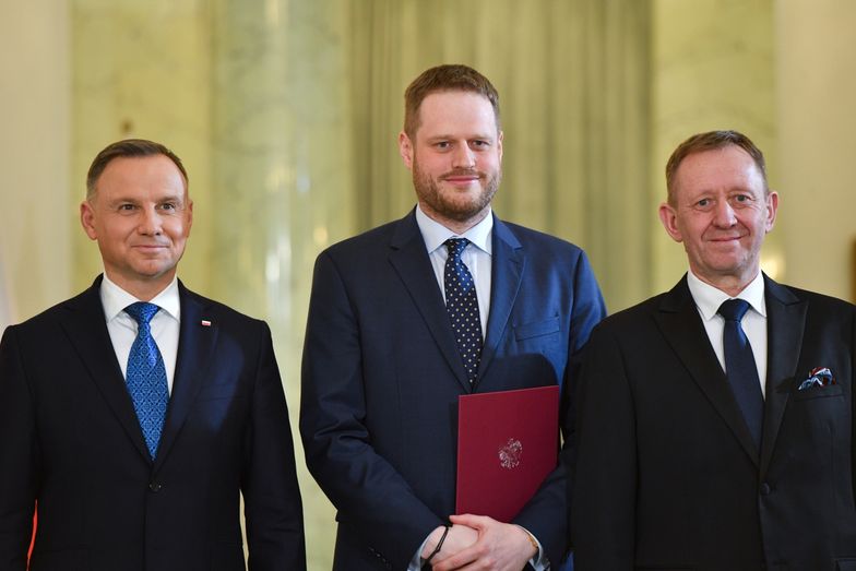Polski rząd powiększa się o dwóch ministrów. Weszli do niego Janusz Cieszyński i Robert Telus