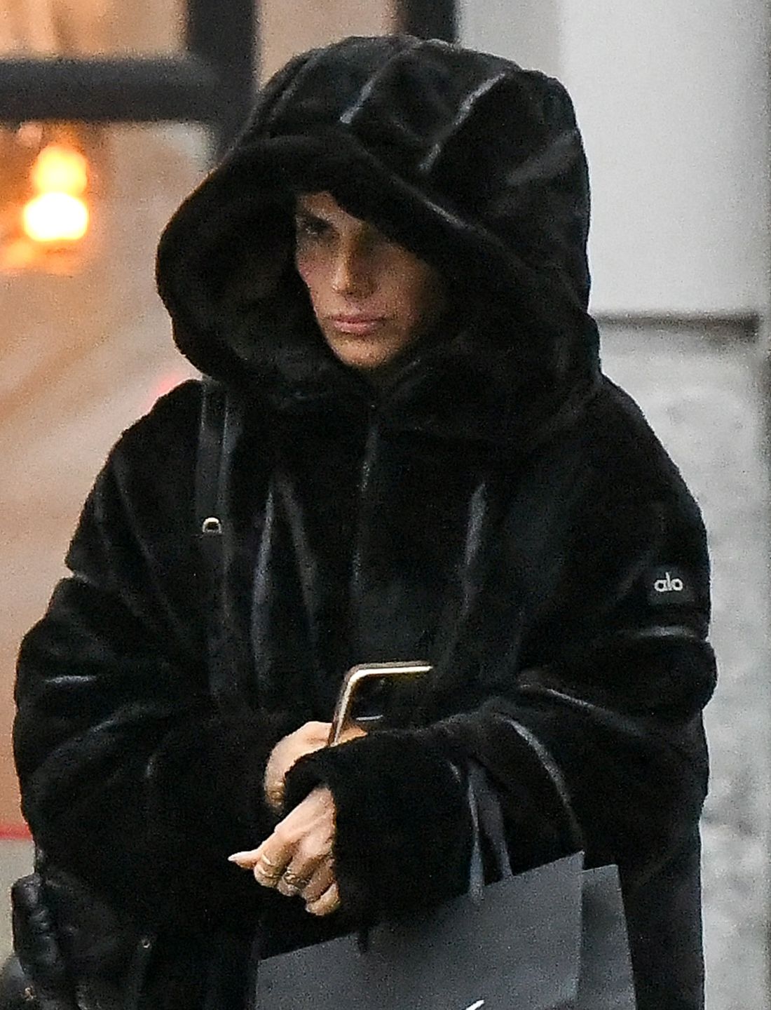 Weronika Rosati parkuje na zakazie