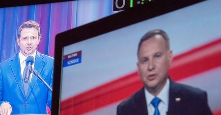 Rozpoczęło się spotkanie Dudy z Trzaskowskim