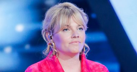 Anna Dąbrowska TEŻ NIE OCHRZCIŁA dzieci! "Jakie one mają wyobrażenie na temat JAKIEJKOLWIEK WIARY w wieku dziewięciu lat?"