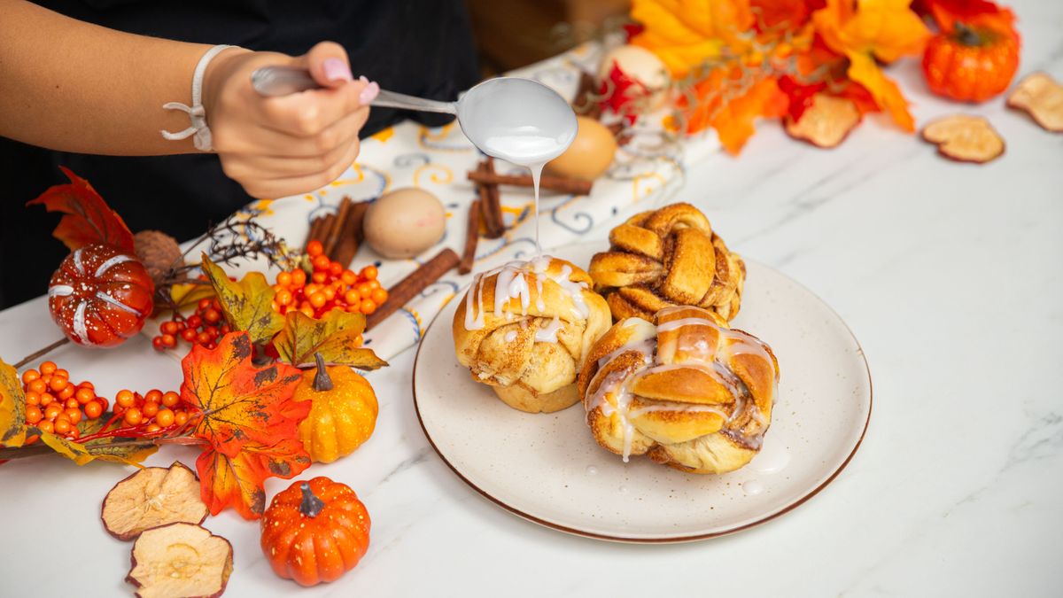 Cynamonowe plecione babeczki- Pyszności