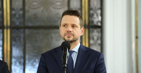 Rafał Trzaskowski kandyduje. Tak opozycja chce rozegrać Andrzeja Dudę?