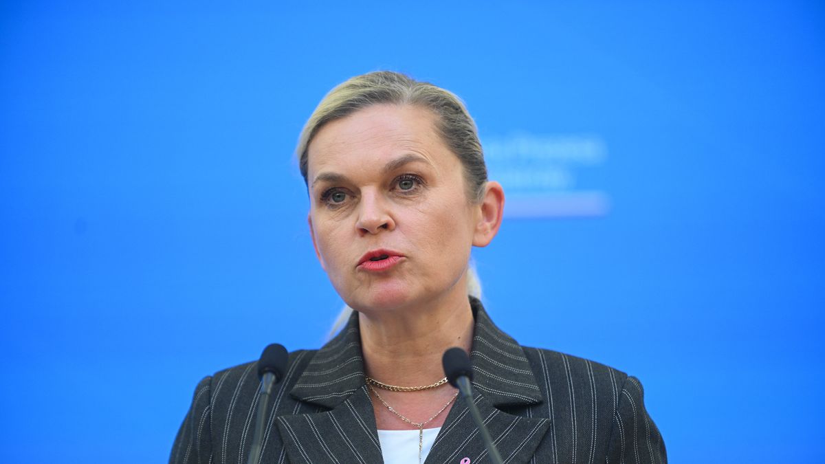 Minister edukacji Barbara Nowacka