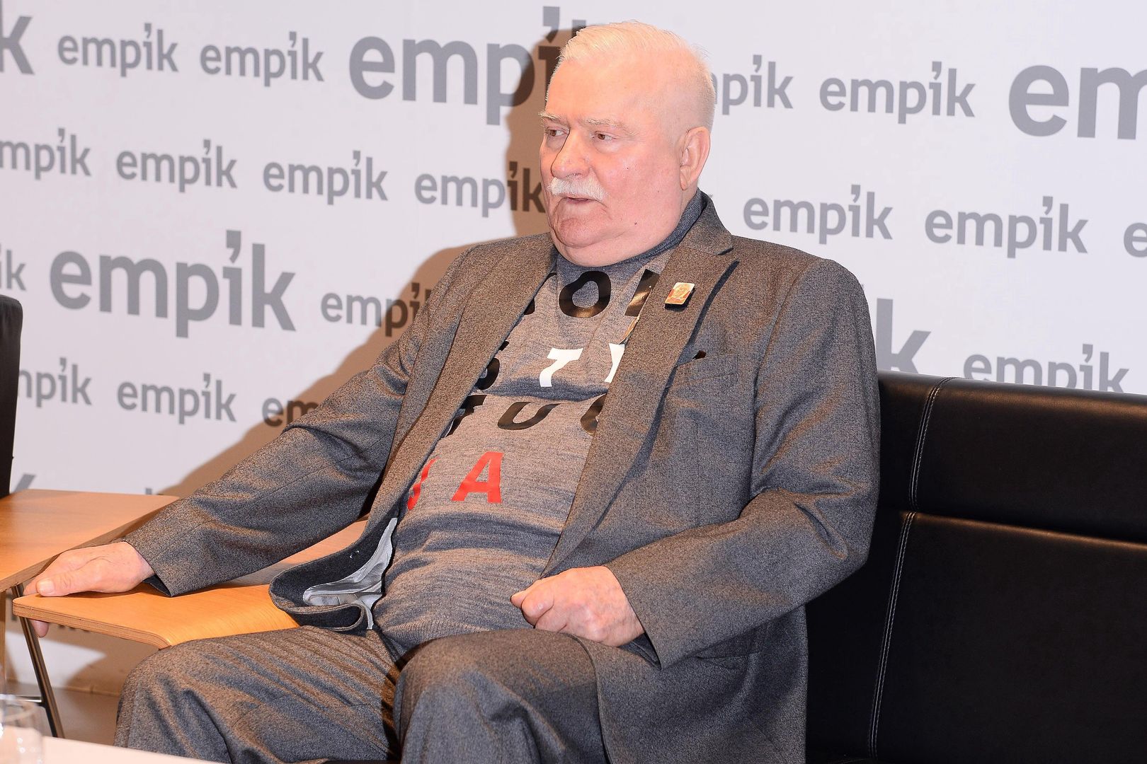 Żona "mnie z domu wyrzuci". Lech Wałęsa mówi o trzynastej emeryturze