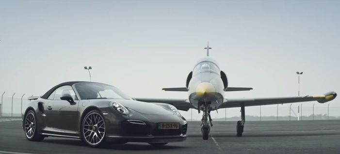 Porsche 911 GT3 aktywuje mózg pilota prawie jak odrzutowy myśliwiec