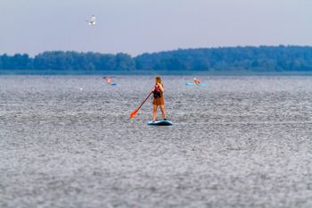 Wybierz idealną deskę SUP dla siebie! Sprawdź, na co zwracać uwagę decydując się na zakup