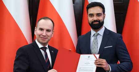 Media: Svinarski nie odejdzie z Rady Nowych Mediów