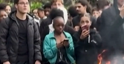 Francuzi wyszli na ulice. Protestują nawet licealiści