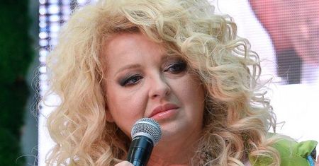 Magda Gessler znów cierpi: "Nic nie robiłam z twarzą. Mam PARALIŻ NERWU TRÓJDZIELNEGO"