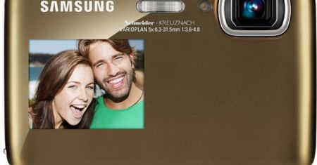 Samsung ST100 nowym kompaktem z dwoma wyświetlaczami LCD