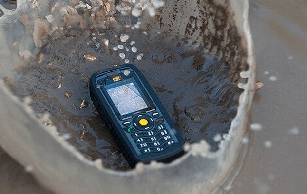 Cat B25 telefon