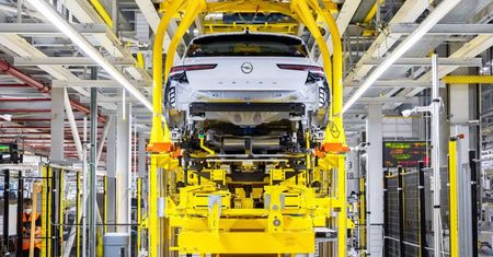 Opel może zwolnić 1000 osób w Niemczech. Zagrożone są trzy fabryki
