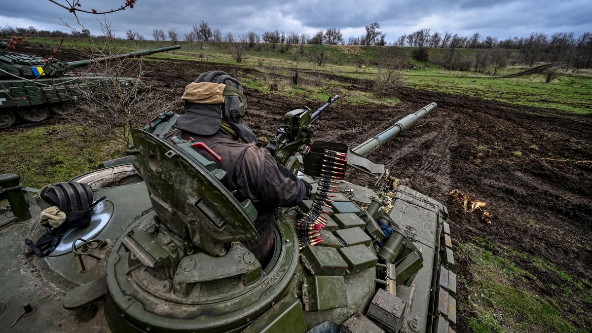 UKRAINE - MARCH 29, 2023 - A military serviceman practises actions necessary during the offensive of mechanised tank units in order to maintain professional skills at one of the training grounds, Ukraine. (Photo credit should read Dmytro Smolienko / Ukrinform/Future Publishing via Getty Images)