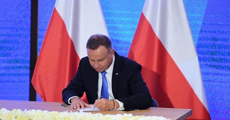 Stan wyjątkowy przy granicy z Białorusią. Polacy ocenili decyzję Andrzeja Dudy
