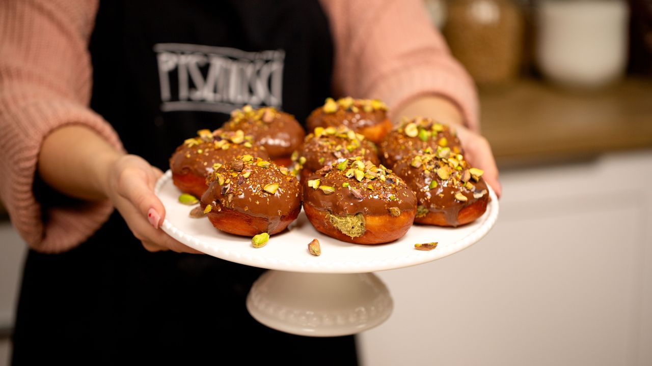 Pączki z konfiturą pójdą w odstawkę, kiedy na stole pojawi się wersja dubajska