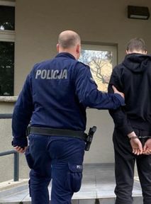 Nastoletni diler w rękach policji. Wpadł w kuriozalny sposób