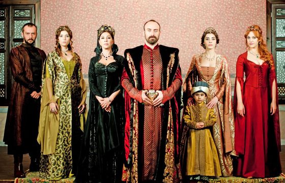 TV Puls sięga po dawny hit TVP. "Wspaniałe stulecie" nowością stacji