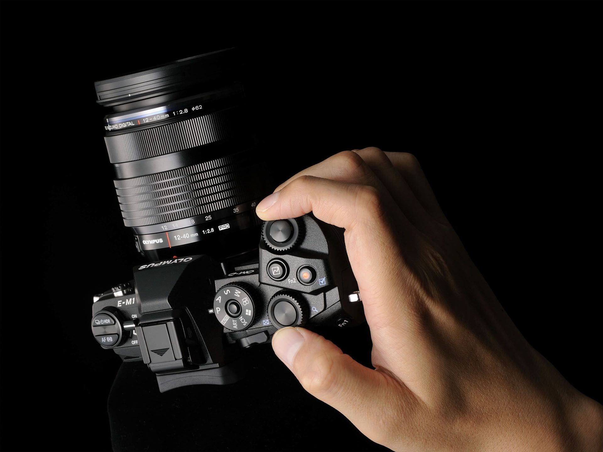 Olympus OM-D E-M1 - zgrabny bezlusterkowiec z możliwościami lustrzanki 6