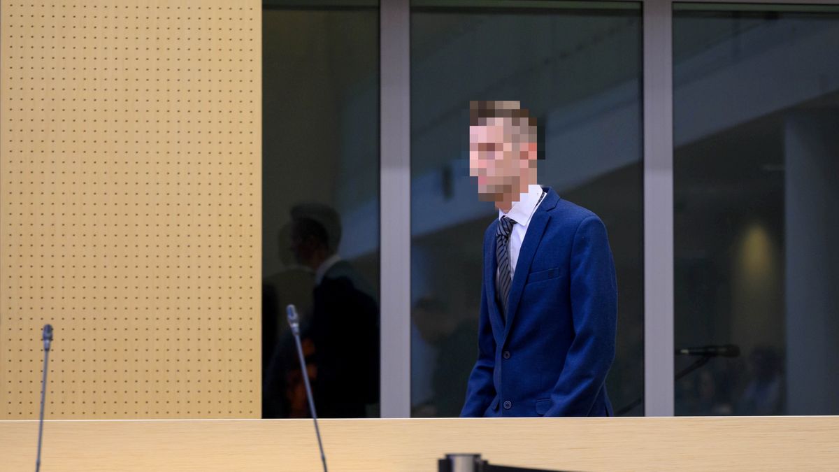 Poznań, 25.03.2025. Oskarżony Adam Z. na sali rozpraw Sądu Okręgowego w Poznaniu, 25 bm. Sąd wydał wyrok uniewinniający od obu zarzutów w trzecim procesie w sprawie Adama Z. oskarżonego o zabójstwo z zamiarem ewentualnym i nieudzielenia pomocy Ewie Tylman. (jk/jm) PAP/Jakub Kaczmarczyk *** UWAGA!!! ZAKAZ PUBLIKACJI WIZERUNKU I DANYCH OSOBOWYCH OSKARŻONEGO! ***