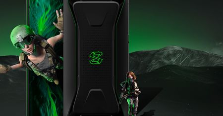 Pierwszy smartfon Xiaomi dla graczy to po prostu brzydki flagowiec