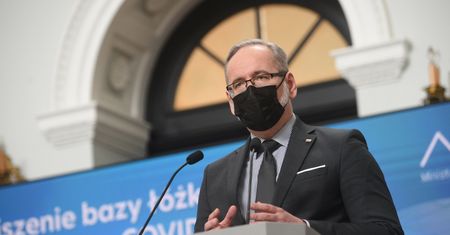 Niedzielski o problemie z anulowaniem e-skierowań. "Będziemy je usuwali ręcznie"