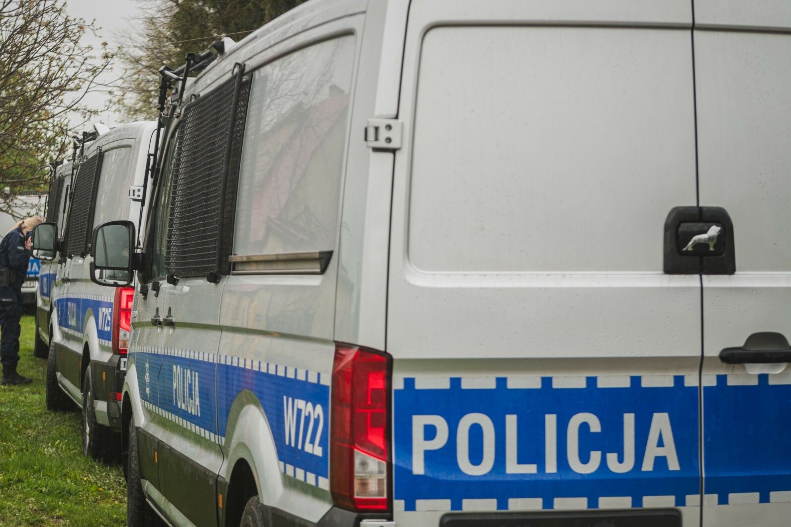 Matka z dwójką dzieci zaginęła w lesie. Co się stało?