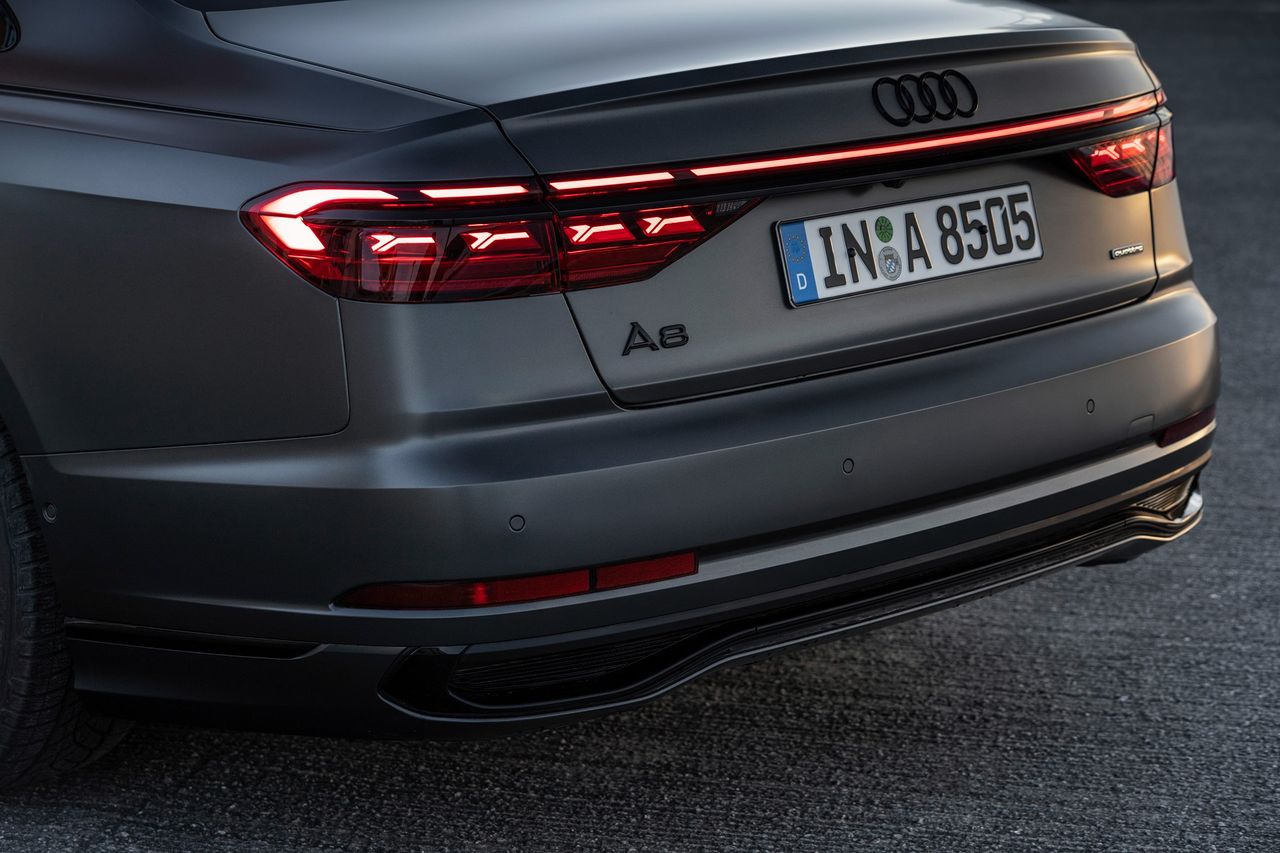 Audi A8 60 TFSI (2021)