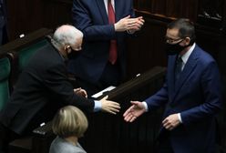 Mateusz Morawiecki mówił w Sejmie tylko do jednej osoby. "Wkradał się w łaski"