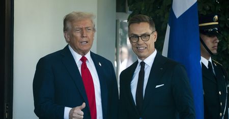 Trump: Nie planujemy wycofania wojsk z Europy, ale możemy je przesunąć