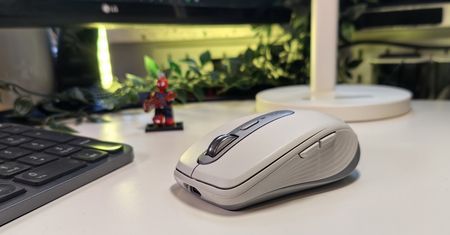 Logitech zabrał głos. Chodzi o myszkę na abonament