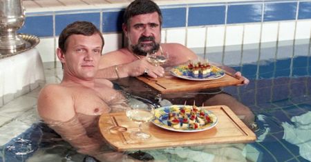 Kultowe sceny z Cezarym Pazurą. Rozpoznasz wszystkie?