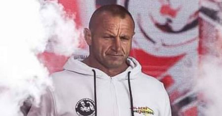 Mariusz Pudzianowski w nowej odsłonie. Wygląda jak model