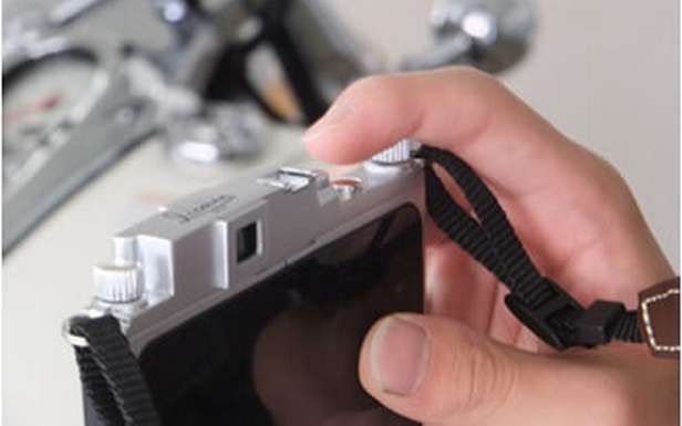 Obudowa, która zmieni telefon w aparat fotograficzny 5