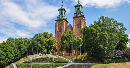 Do Gniezna przyjadą tłumy. "Wszystkie ręce na pokład"