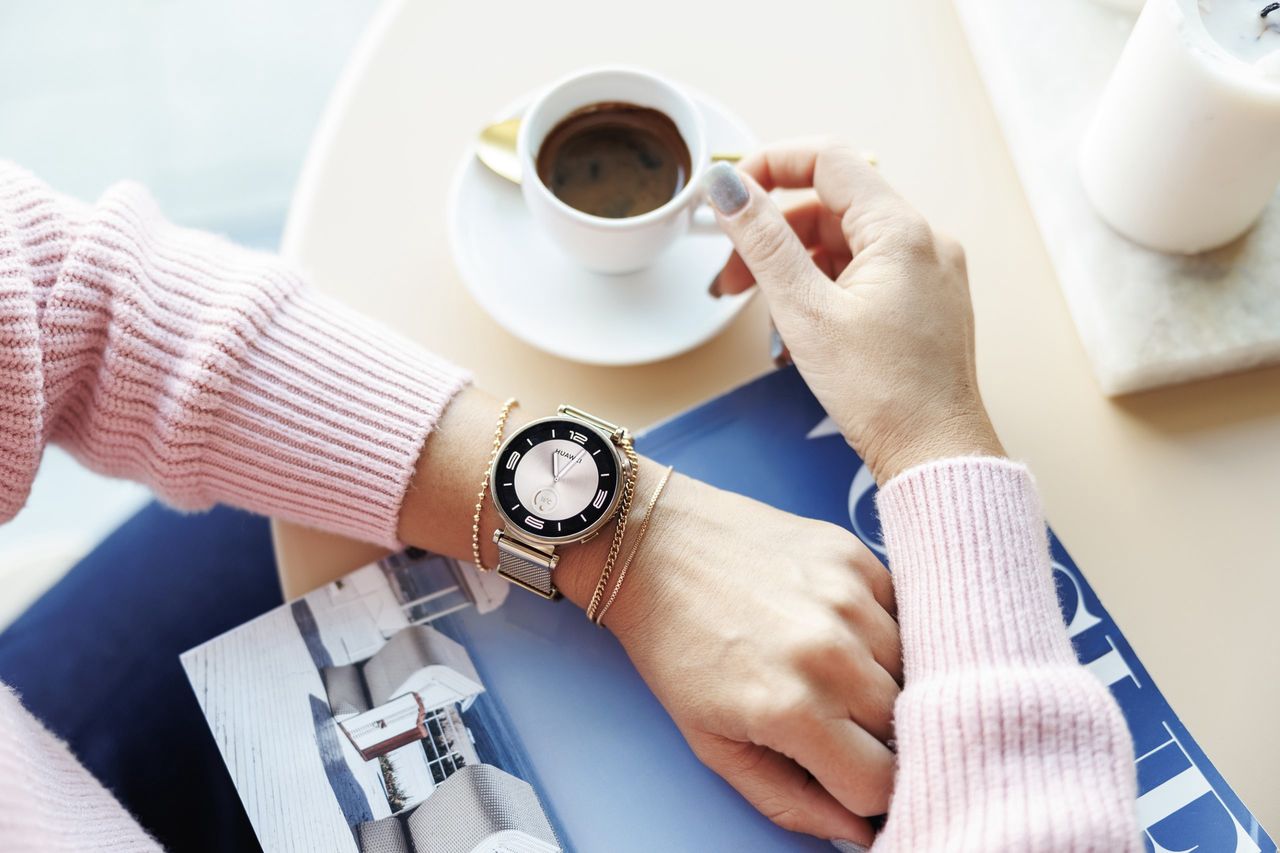 HUAWEI WATCH GT 4 – stylowy design i użyteczna technologia na twoim nadgarstku