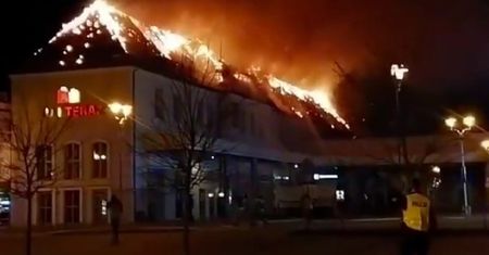 Ogromny pożar galerii handlowej w Ełku