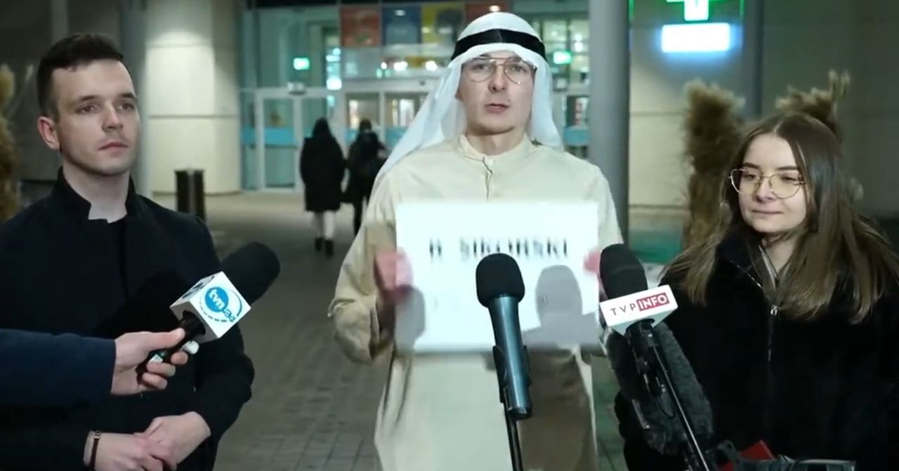 Tak chcieli uderzyć w Sikorskiego. W sieci ubaw