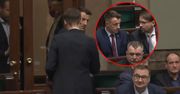 "Usiadł i nagle go wzięło". Kulisy zajścia z "niedysponowanym" posłem