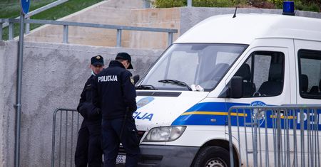 Narkotyki wysyłali pocztą na cały świat. Wśród zatrzymanych Polak