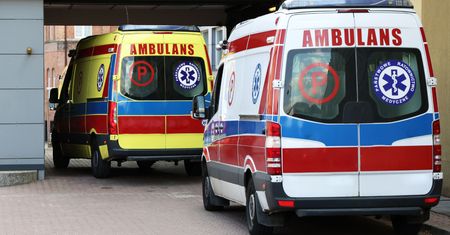 Brutalny atak w Międzyzdrojach. 40-latek walczy o życie
