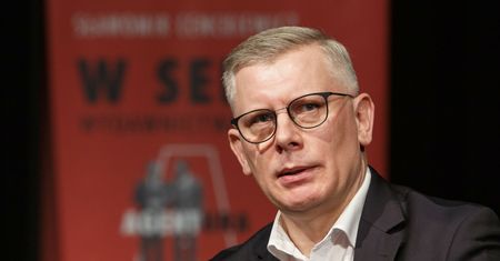 Tak dorwą Tuska? Media wskazują szefa komisji