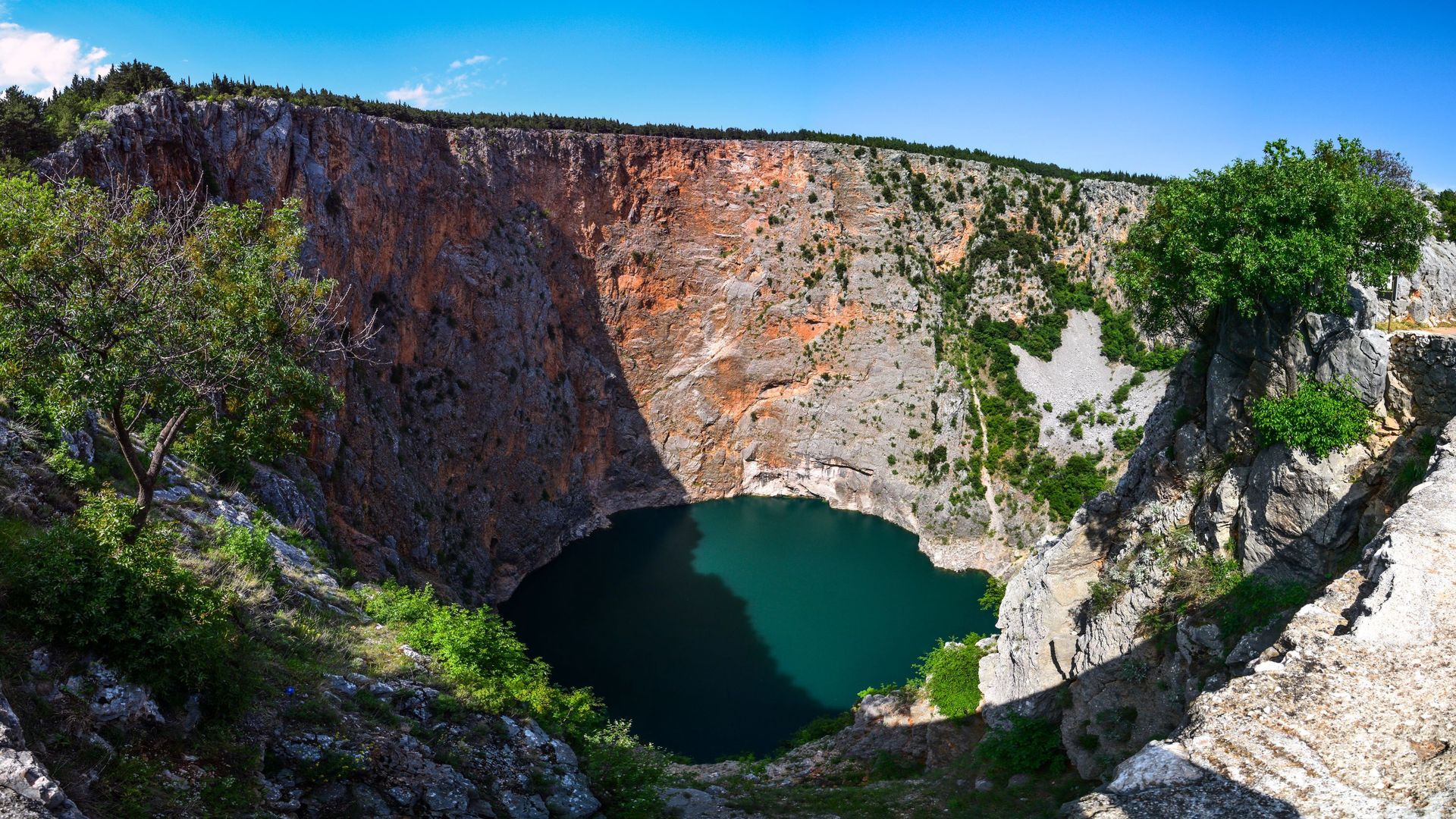 Crveno Jezero, Chorwacja