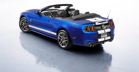 2013 Ford Shelby GT500 Convertible nadjechał [Chicago 2012 - aktualizacja]
