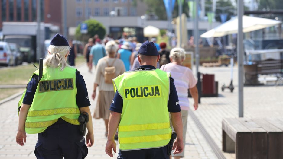 Pieszy patrol policji w Szczecinie