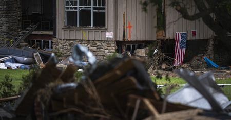 Trzy osoby wciąż poszukiwane po powodziach w Teksasie