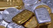 Złoto i srebro odbija po historycznym spadku. Oto co dzieje się na rynku