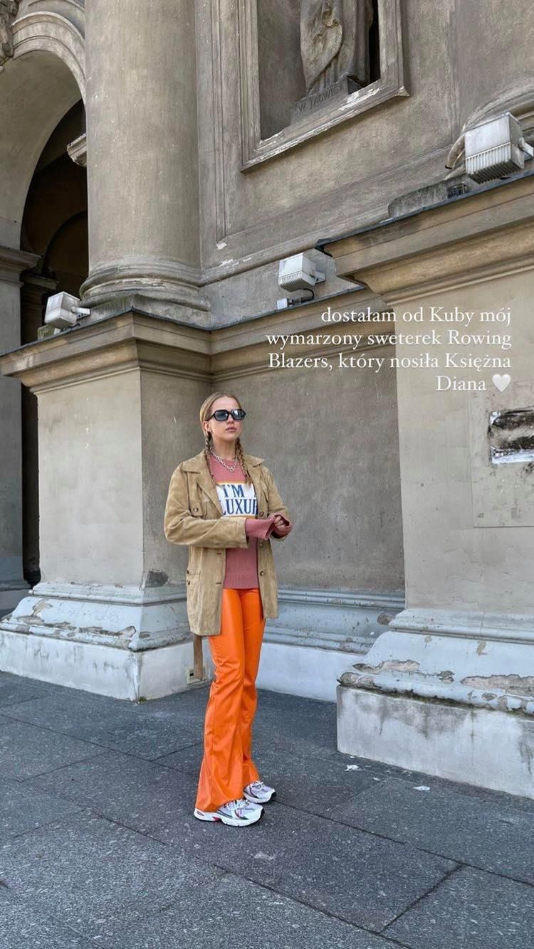 Jessica Mercedes w sweterku księżnej Diany