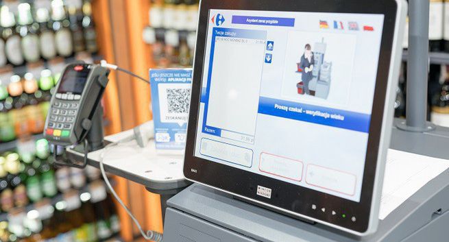 Carrefour testuje całodobowy sklep bez sprzedawców