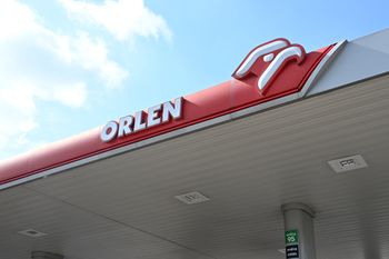 Nowe zarzuty dla menedżerów Orlenu. Koncern przypomina aferę